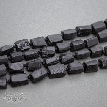 Шерл черный турмалин необработанный бусины 11-13 мм artikul: 106919 photo 4