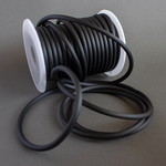 Шнур каучуковый 5 мм черный полый - маленькая фотография 2
