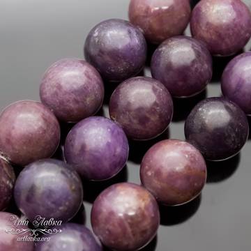 Сапфир пурпурный природный 12мм бусины глянцевые шарики - фото изображение товара, artikul: 109899