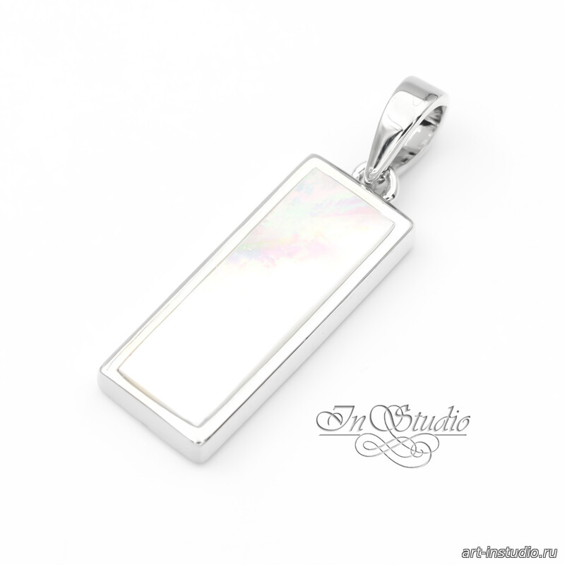 Подвеска прямоугольная ОДИС родий с перламутром - увеличенное фото изображение в карточке товара артикул: 113526