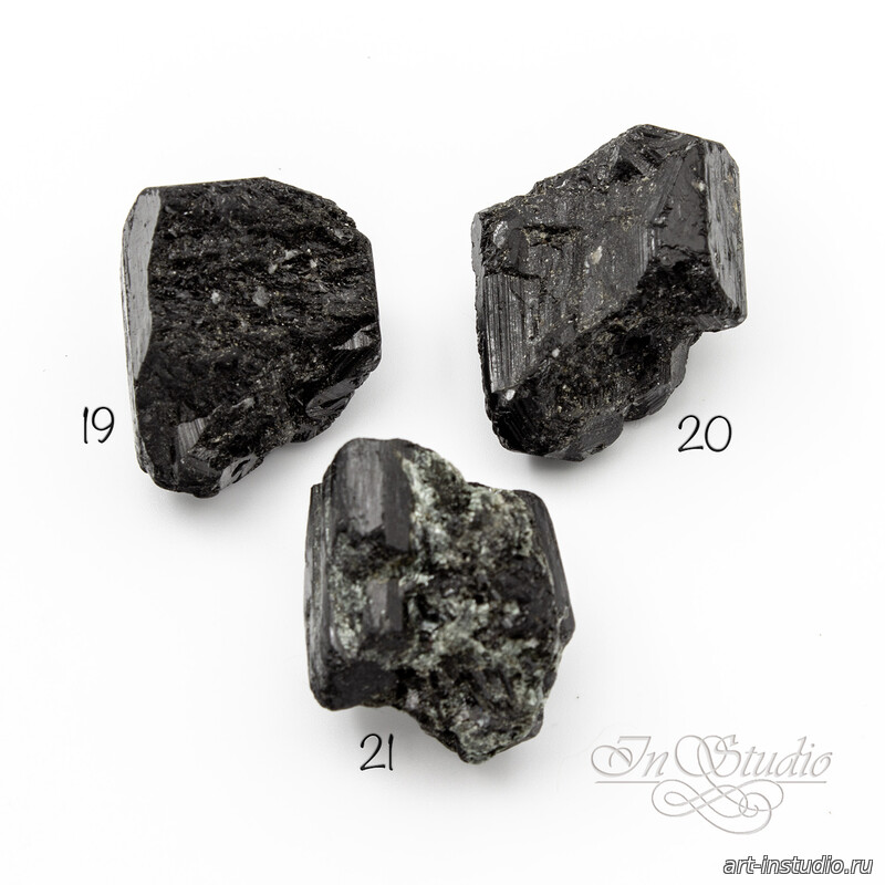 Шерл 20-29 мм черный турмалин необработанные бусины - увеличенное фото изображение в карточке товара артикул: 106900