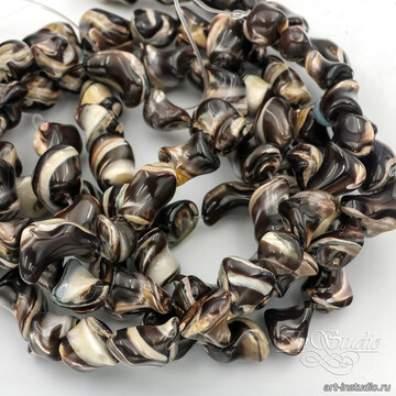 Перламутр натуральный 9-10 мм коричневый фриформ Нить - фото изображение товара, artikul: 113900