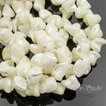 Перламутр натуральный 9-10 мм белый фриформ Нить - фото изображение товара, artikul: 113902