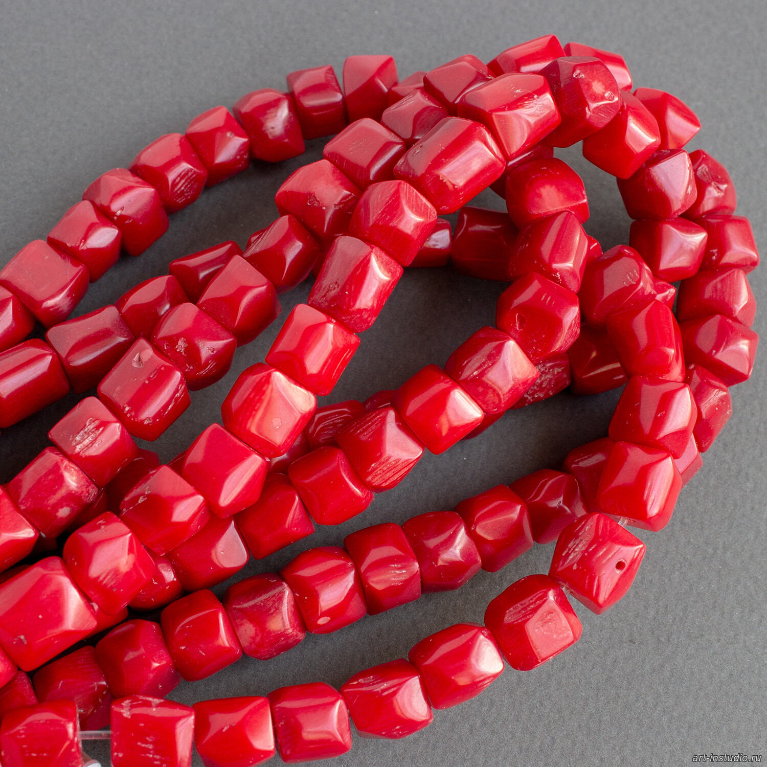 Коралл натуральный сколы